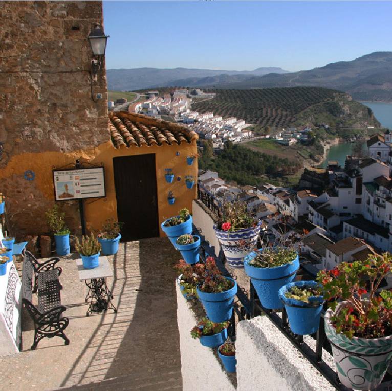 View of surroundings Iznajar